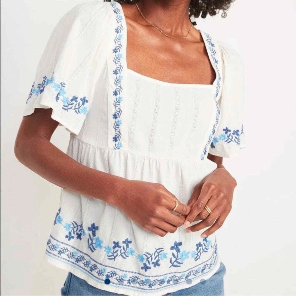 Old Navy Square Neck Floral Embroidery Blouse Top Size MT